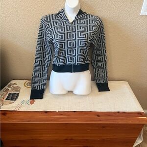 NWT AQ Sports Hoodie Size L